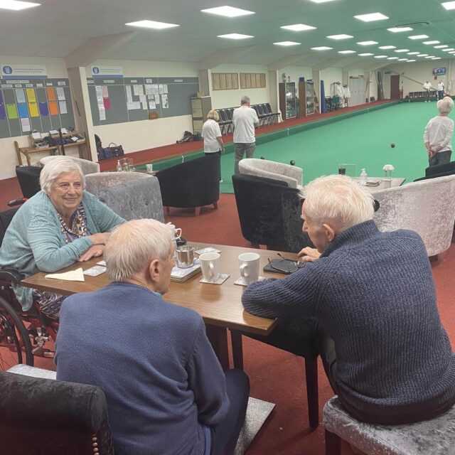 Meadows Park visit local bowls club