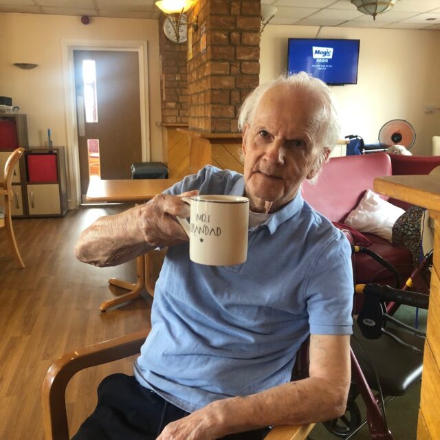 How Care Homes Help Reduce Loneliness During the Winter Months