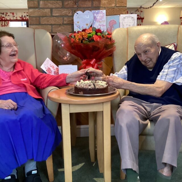 Golden Wedding Anniversary at Trent Bridge Care HomeĀ