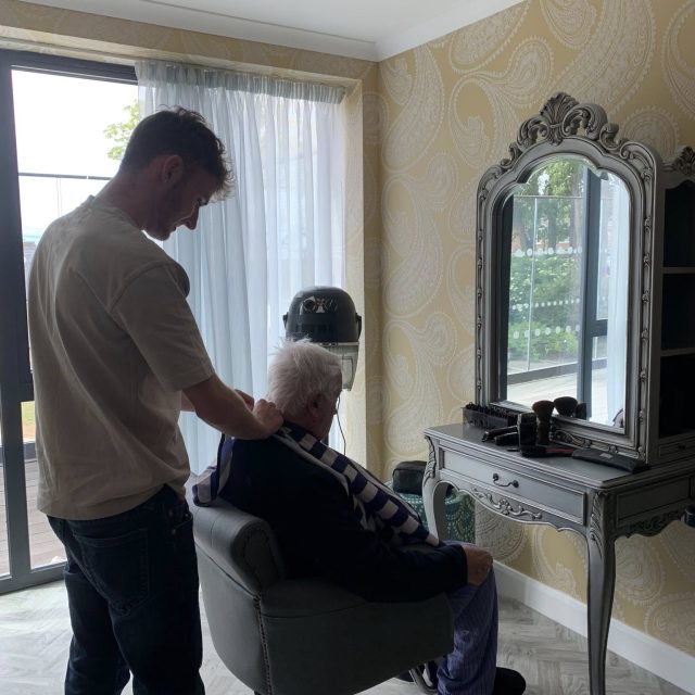 Richard House Care Home Welcomes Dementia-Friendly Barbers as Part of Inclusive Care at Tanglewood