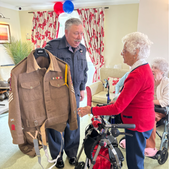 Cloverleaf Residents Celebrate VE Day with Joy and Pride