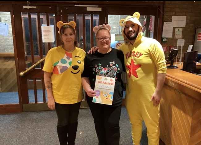 Hunters Creek Raises Funds for Children in Need with Community Bake Sale