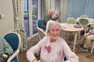 Sunday Baking Club Brings Memories, Laughter and Connection at Lindley Park Care Home