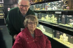 Sandpiper Care Home Residents Enjoy Delightful Day Trip to Linc’s Aquatics & Woodthorpe Garden Centre