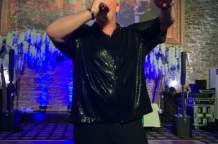 87 and Still Singing: Abbey Wood Lodge Grants Marjorie’s “Tom Jones” Wish