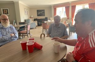 New Men’s Club Brings Fun, Friendship and Games to Sleaford Hall Care Home