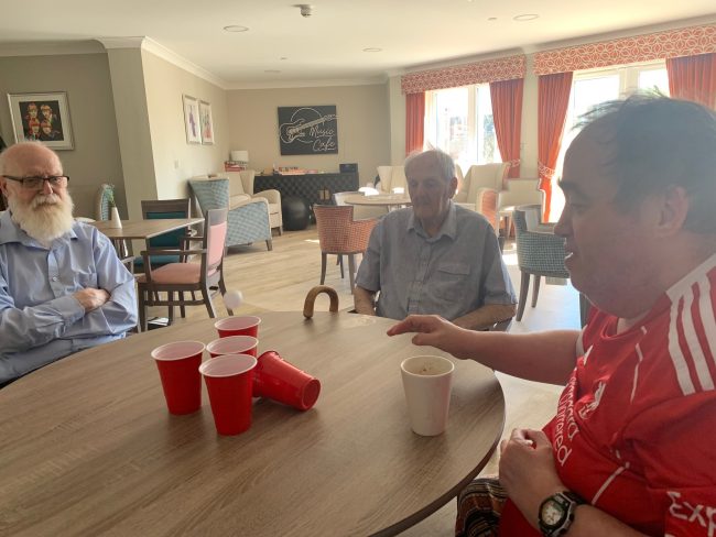 New Men’s Club Brings Fun, Friendship and Games to Sleaford Hall Care Home