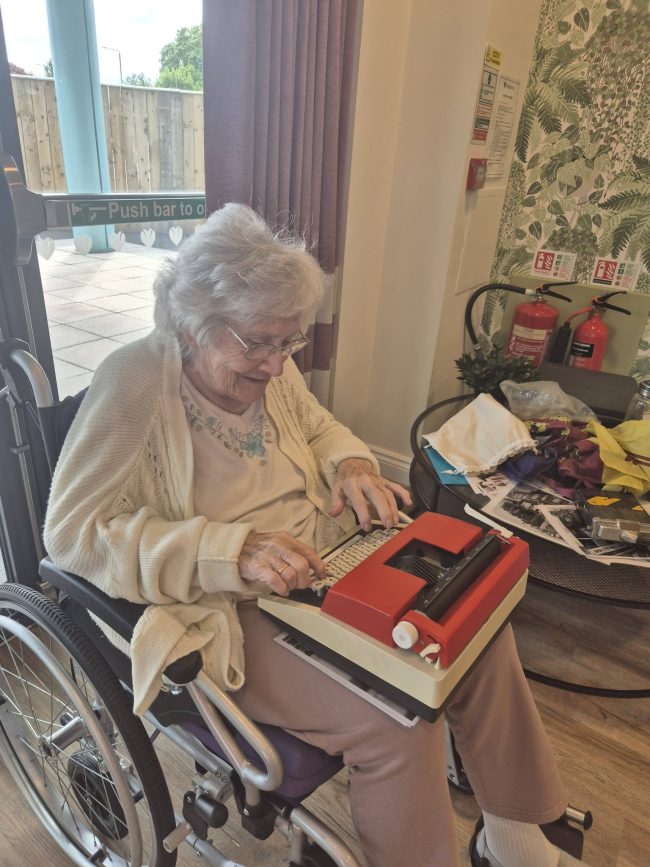 VE Day Celebrations Bring History, Reflection and Community Spirit to Trent Bridge Care Home