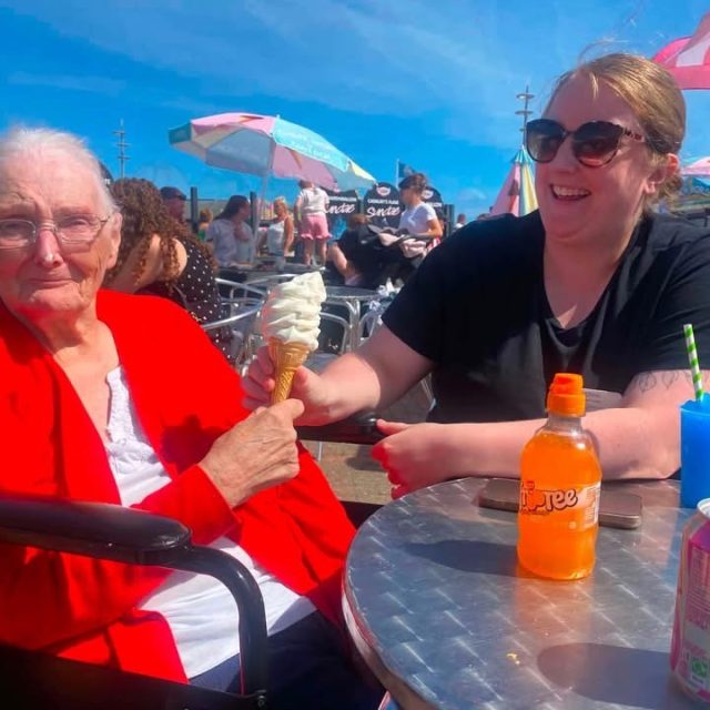 Richard House Residents Enjoy Memorable Day Trip to Skegness