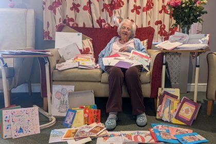 Gwen celebrates her 102nd birthday with more than 400 cards from around the world