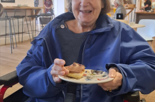 Sleaford Hall Care Home Celebrates World Mental Health Day with a Special Community Outing