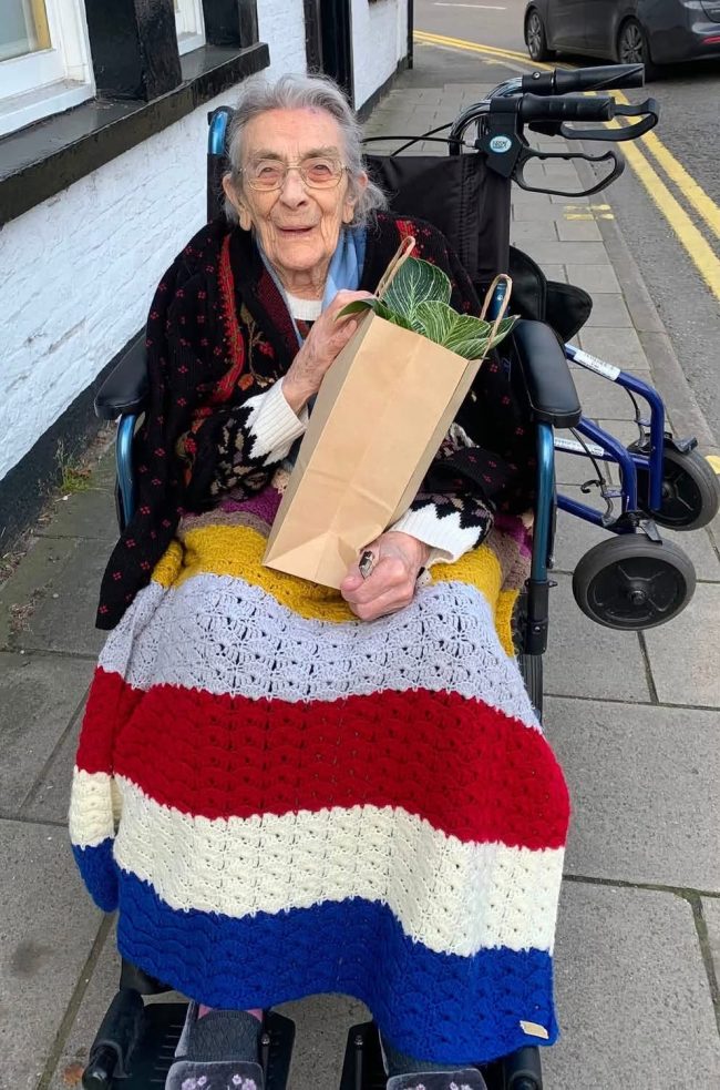 Sandpiper Care Home Makes 99-Year-Old Dorothy’s Special Wish Come True