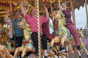 Trent Bridge Care Home Residents Enjoy a Fantastic Day Out at Goose Fair